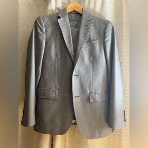 Light gray 3 piece slim fit suit 36Sx30